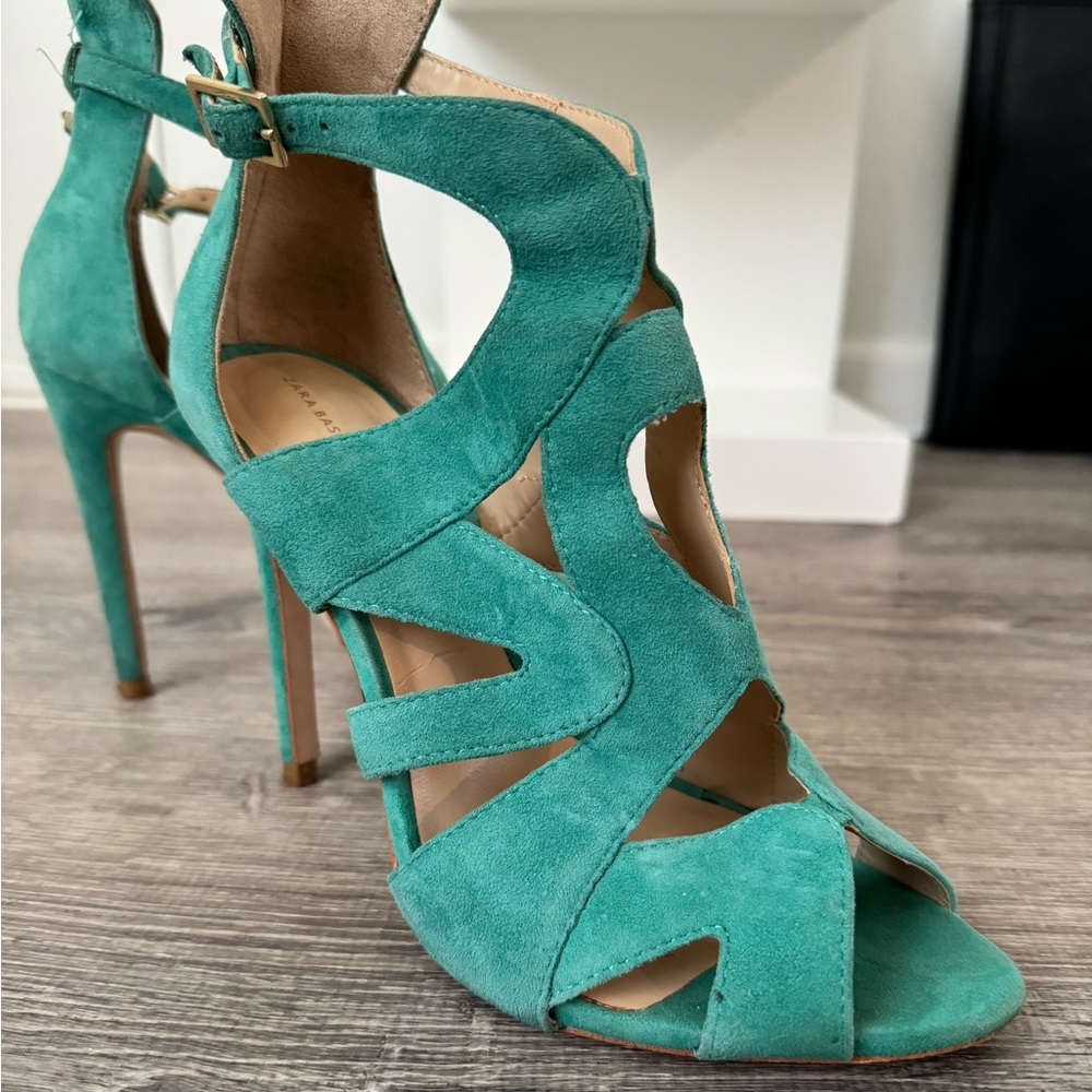 Zara Turquoise Cut out Heels - Picture 3 of 9